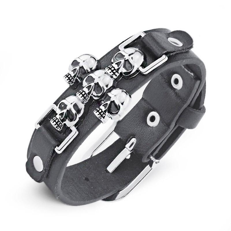 Bracelet Johnny Hallyday en cuir à 5 têtes de mort – Image 2